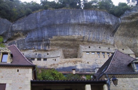 Francia - Les Eyzies Francia - Les Eyzies